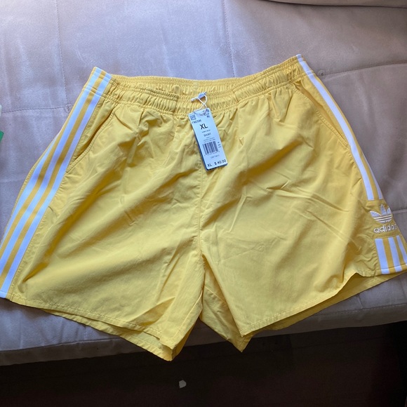 Adidas Core Yellow/White Stripe Shorts NWT, XL only - Picture 8 of 9